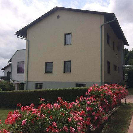 Haus Camelia Bed & Breakfast Bad Tatzmannsdorf Bagian luar foto